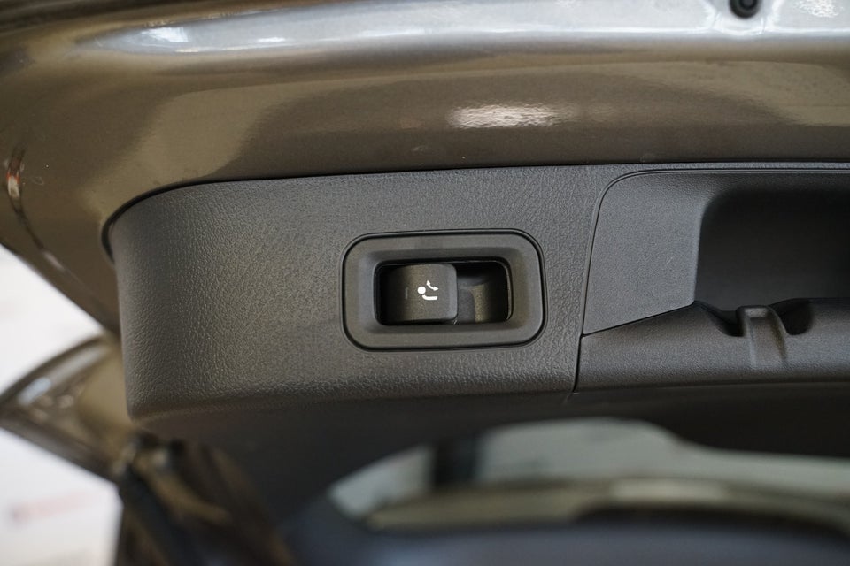 Mercedes EQB250+ AMG Premium 5d