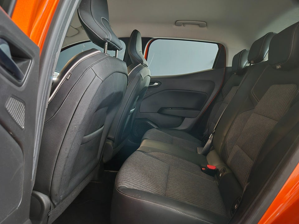 Renault Clio V 1,0 TCe 100 Intens 5d
