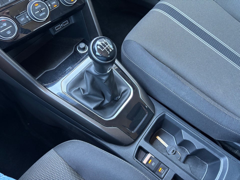 VW T-Roc 1,0 TSi 115 Style 5d
