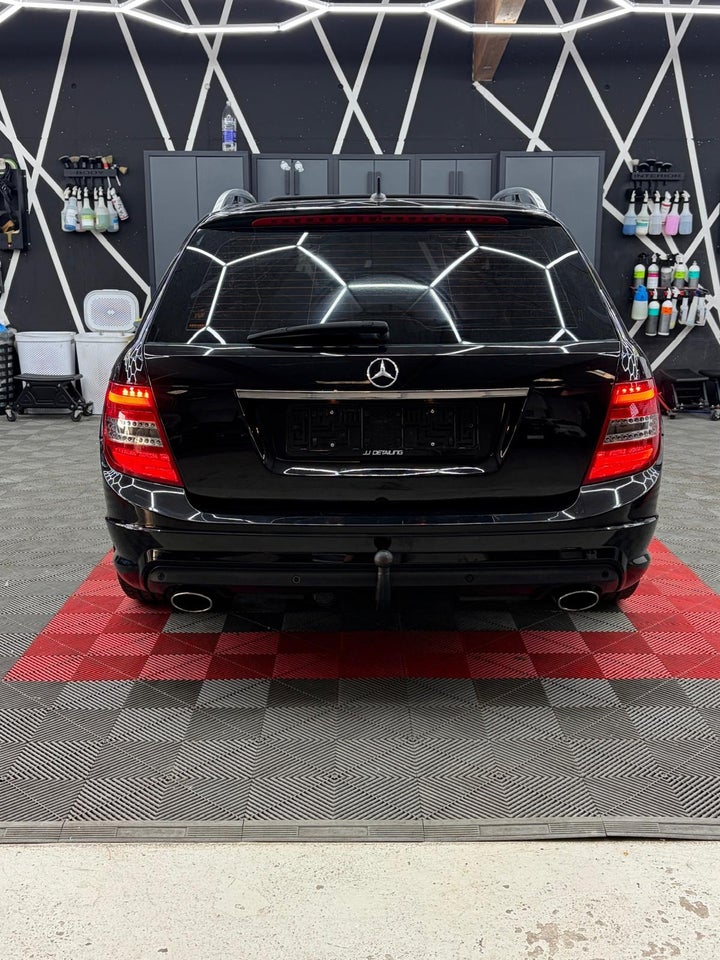 Mercedes C320 3,0 CDi Avantgarde stc. aut. 5d