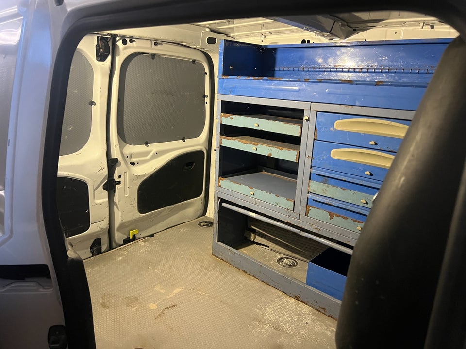 Peugeot Partner 1,5 BlueHDi 100 L1V2 Ultimate Van