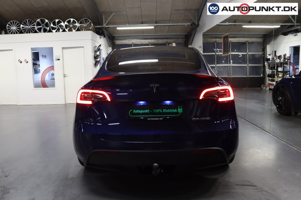 Tesla Model Y Performance AWD 5d