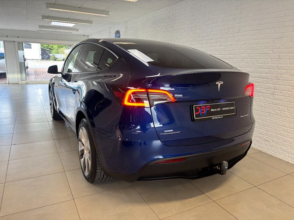 Tesla Model Y Long Range AWD 5d