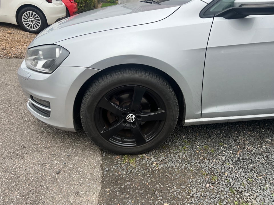 VW Golf VII 1,4 TSi 122 Comfortline BMT 5d