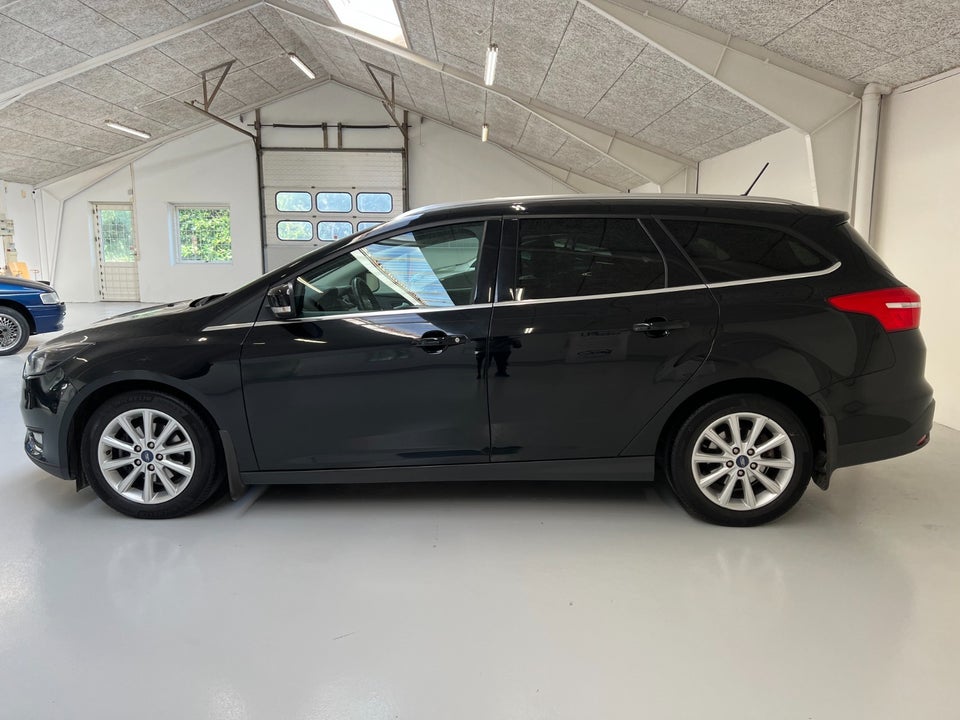 Ford Focus 1,0 SCTi 125 Titanium stc. 5d