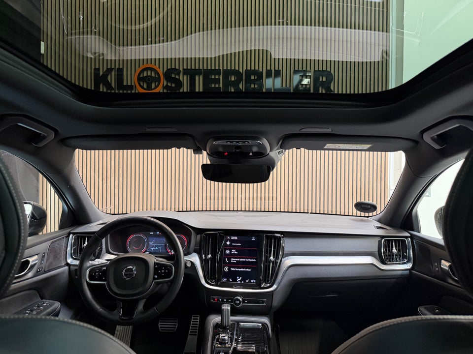 Volvo V60 2,0 T6 ReCharge R-Design aut. AWD 5d