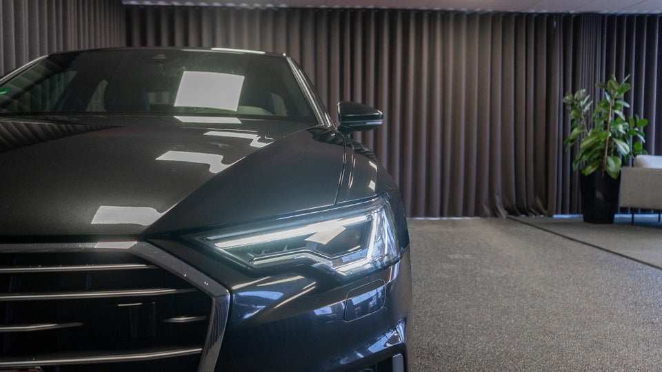 Audi A6 50 TFSi e S-line quattro S-tr. 4d