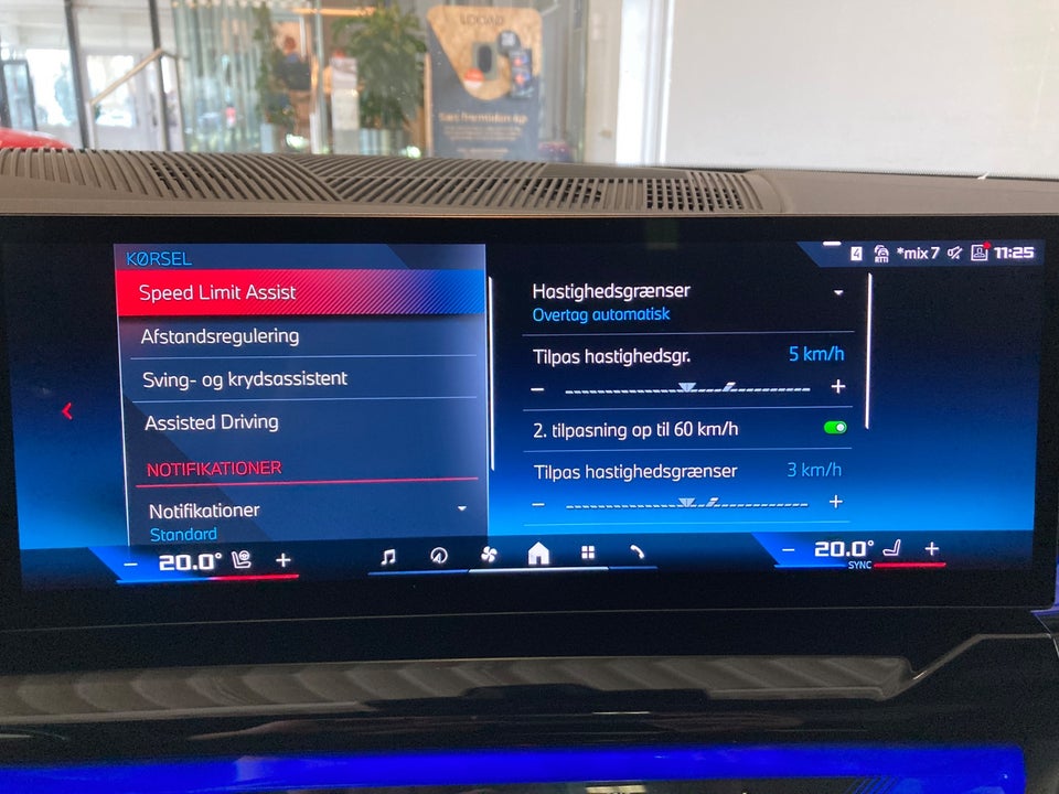 BMW i5 M60 xDrive 4d