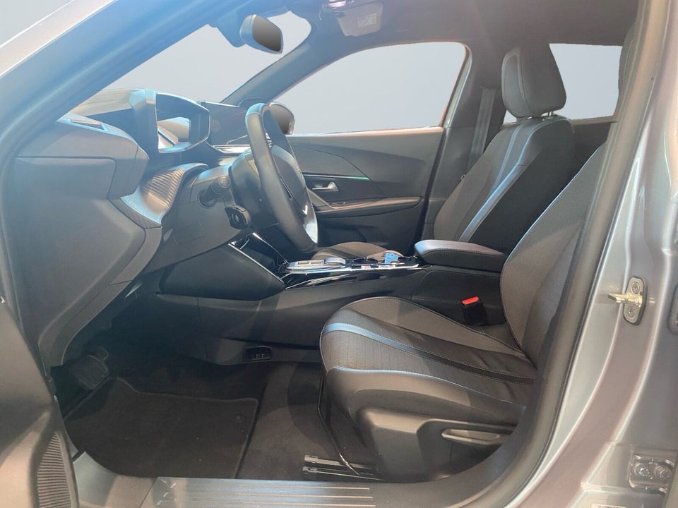 Peugeot e-2008 50 Allure Pack 5d