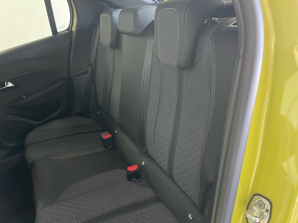 Peugeot e-208 50 Allure 5d