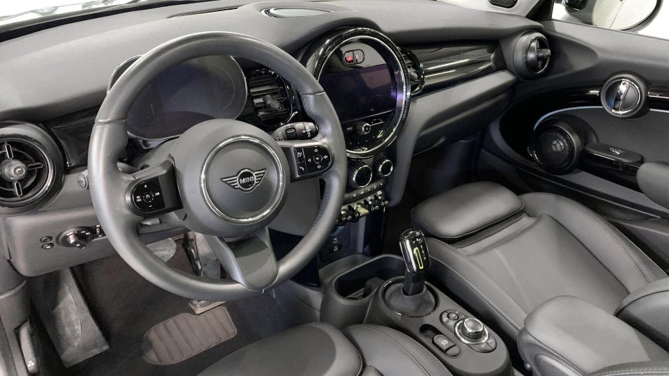 MINI Cooper SE Edition Premium Plus 3d