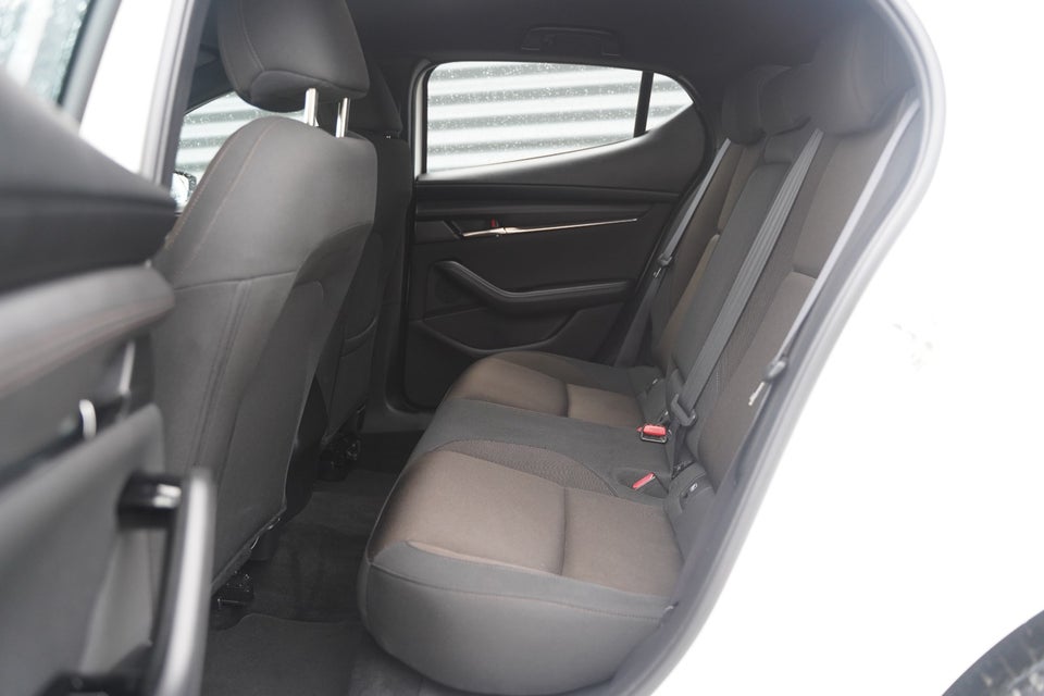 Mazda 3 1,8 SkyActiv-D 116 Sky aut. 5d