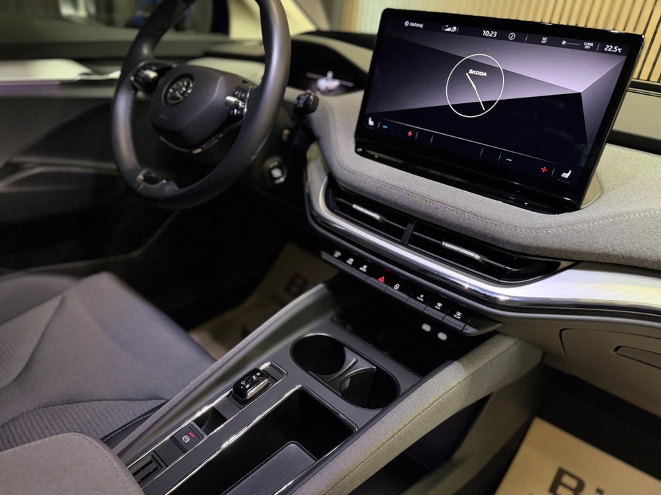 Skoda Enyaq 80x iV Premium 5d