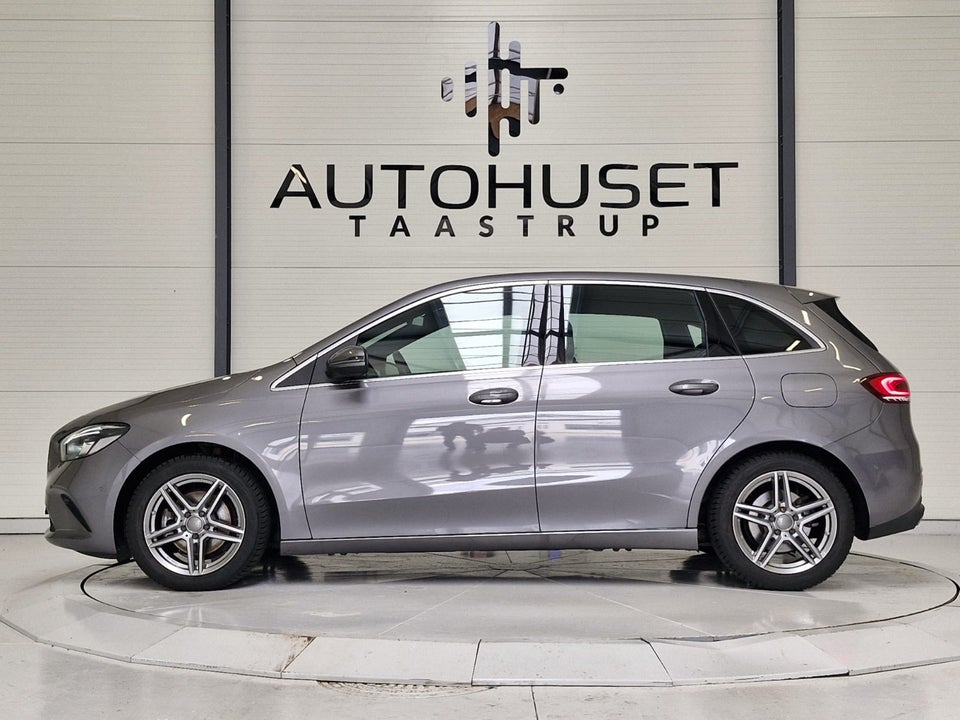 Mercedes B200 1,3 Progressive aut. 5d