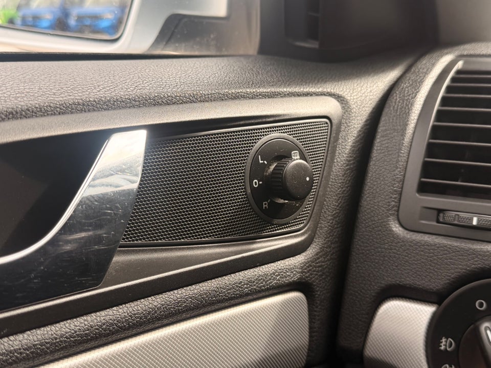 Skoda Octavia 1,6 TDi 105 Active Combi 5d