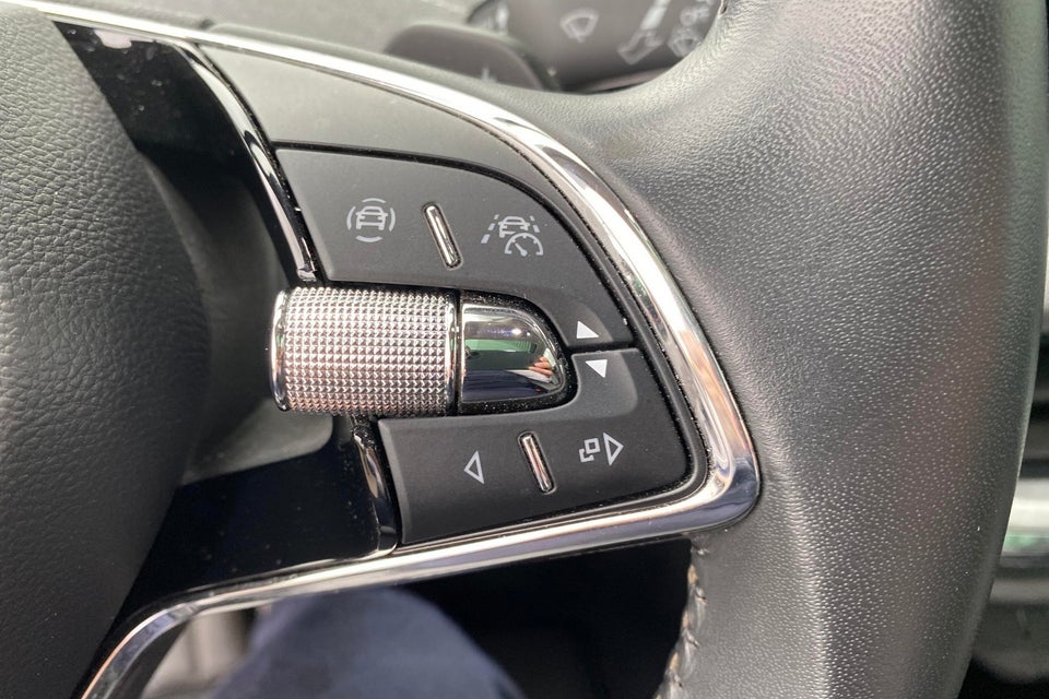 Skoda Enyaq 80 iV Loft 5d