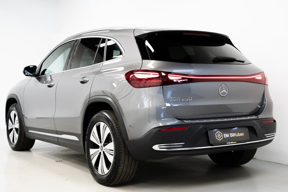 Mercedes EQA250 Progressive Advance 5d