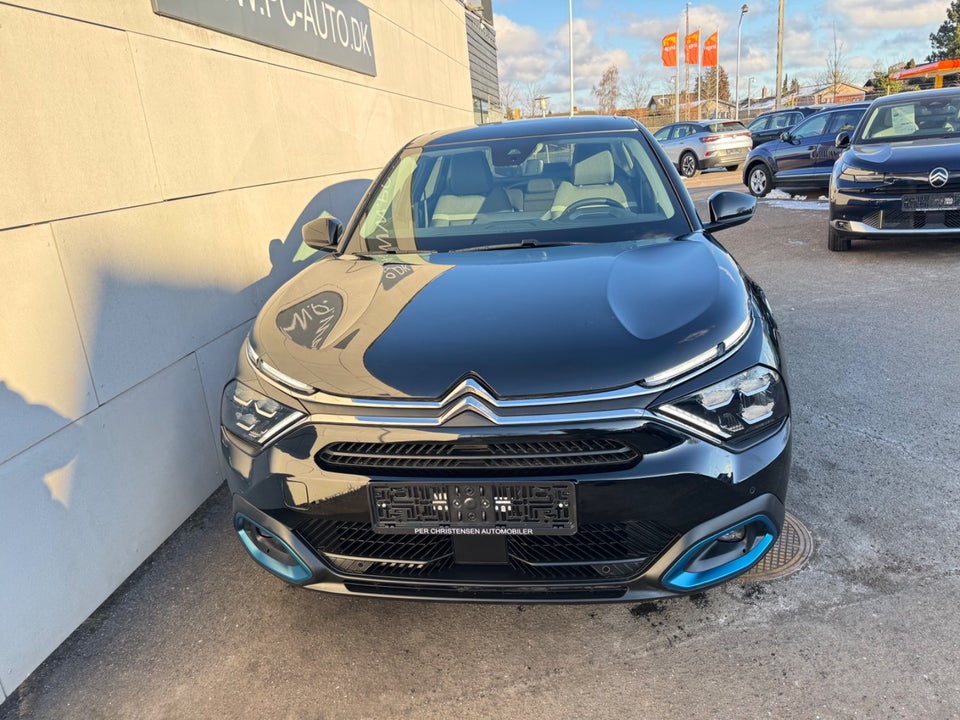 Citroën ë-C4 X 50 Shine 4d