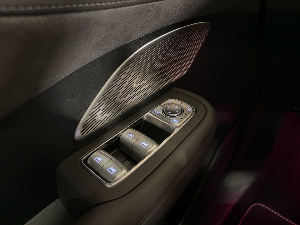 MG MGS6 77 Luxury Performance AWD 5d