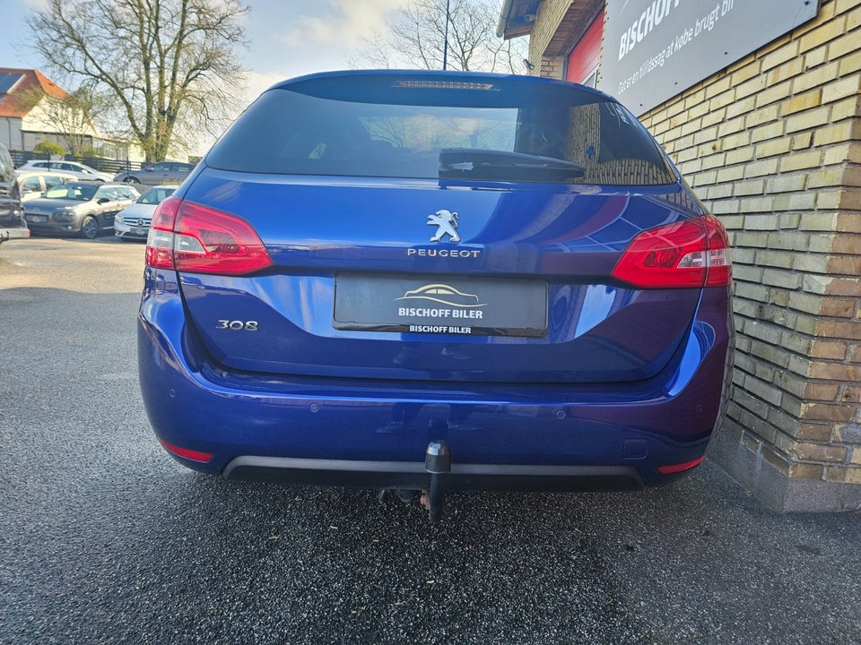 Peugeot 308 1,6 BlueHDi 120 Allure Sky SW 5d