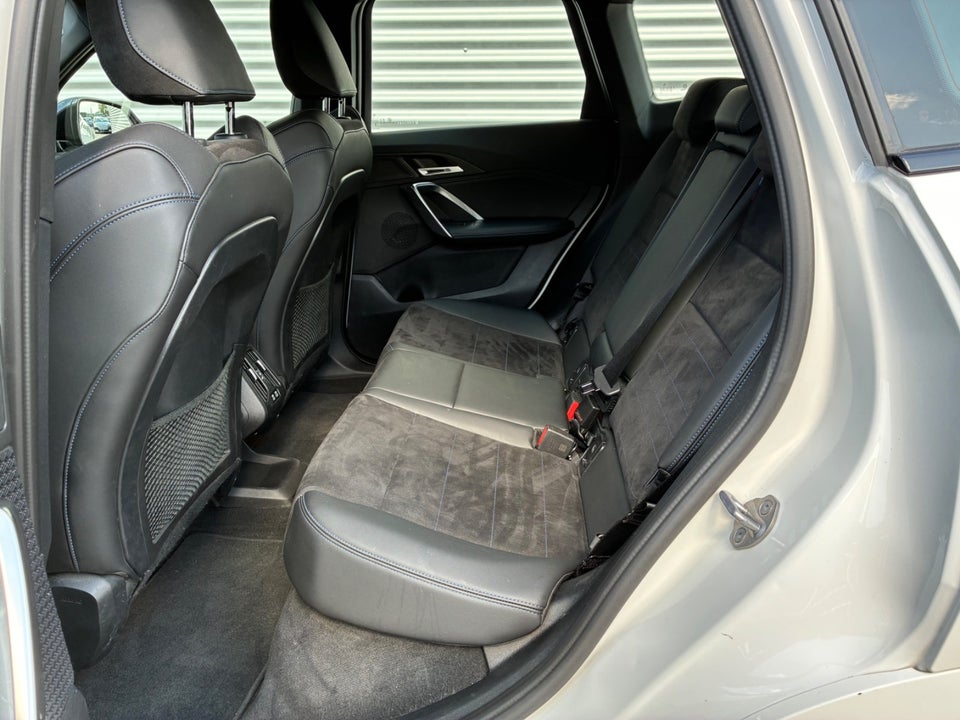 BMW iX1 eDrive20 M-Sport 5d
