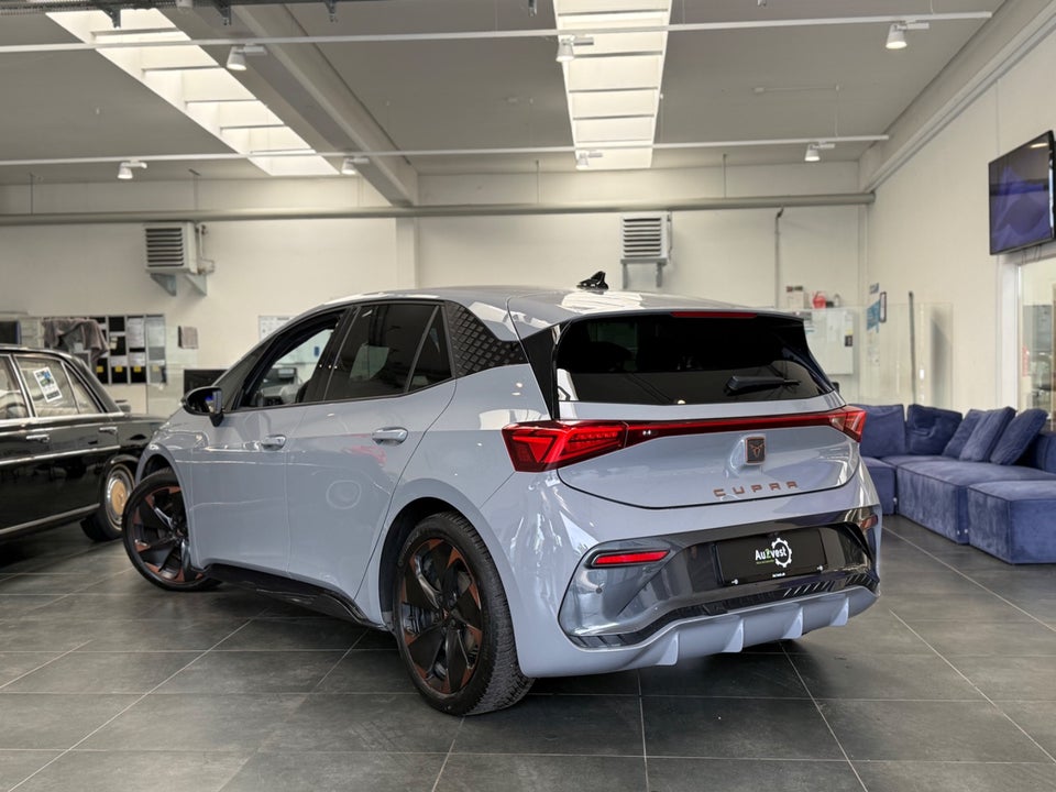 Cupra Born 58 Dinamica Pack High 5d