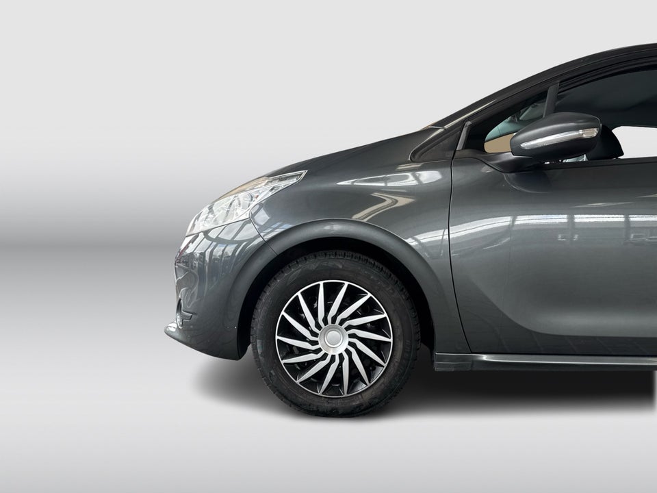 Peugeot 208 1,0 VTi Active 5d