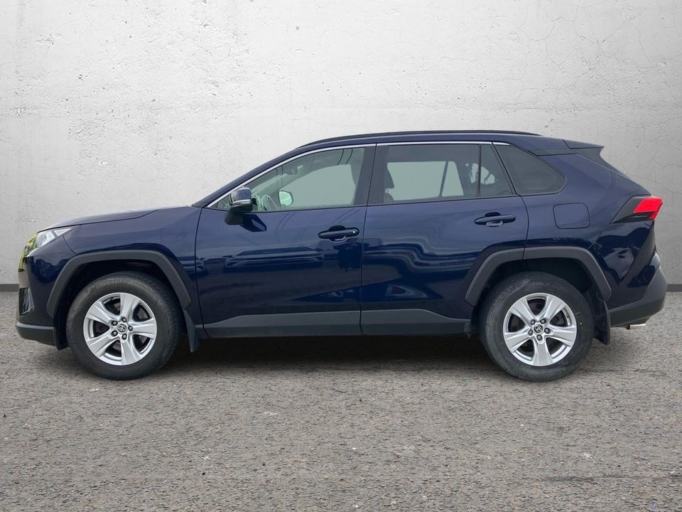 Toyota RAV4 2,0 T3 e-CVT 5d