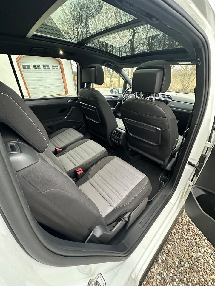 VW Touran 1,4 TSi 150 R-line DSG 7prs 5d