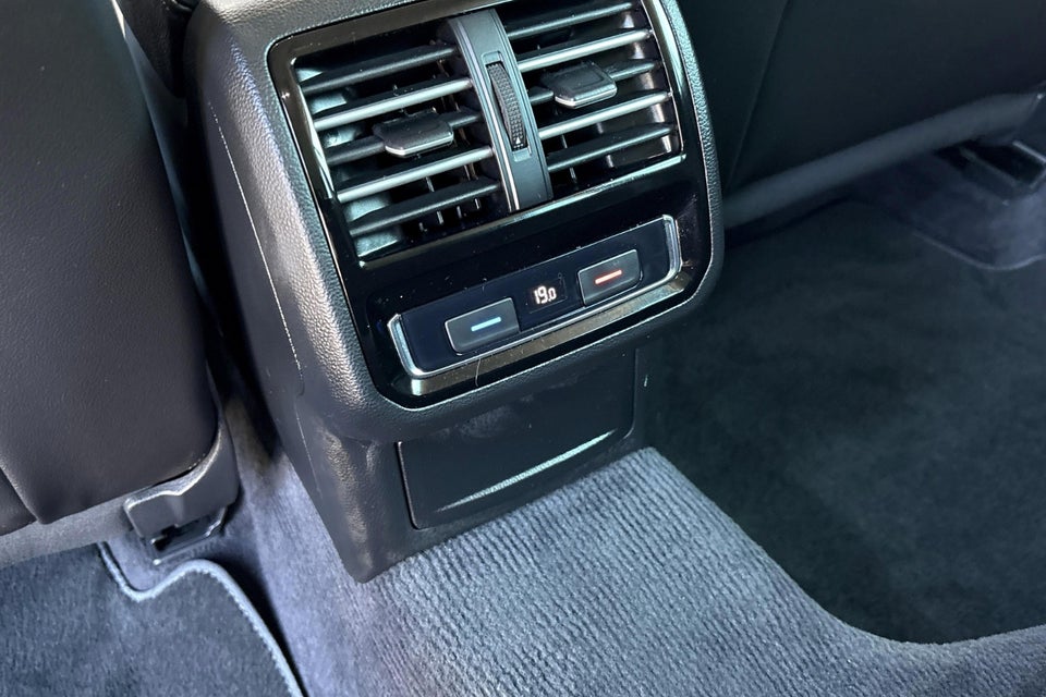 VW Passat 1,4 TSi 150 Highline Premium Variant DSG 5d