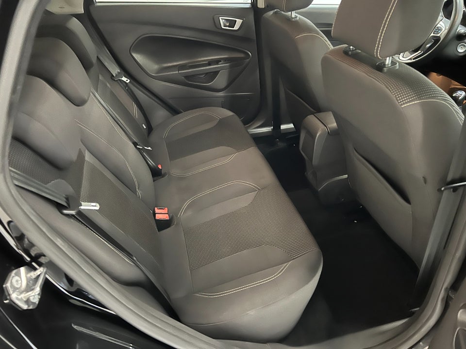 Ford Fiesta 1,0 SCTi 100 Titanium 5d