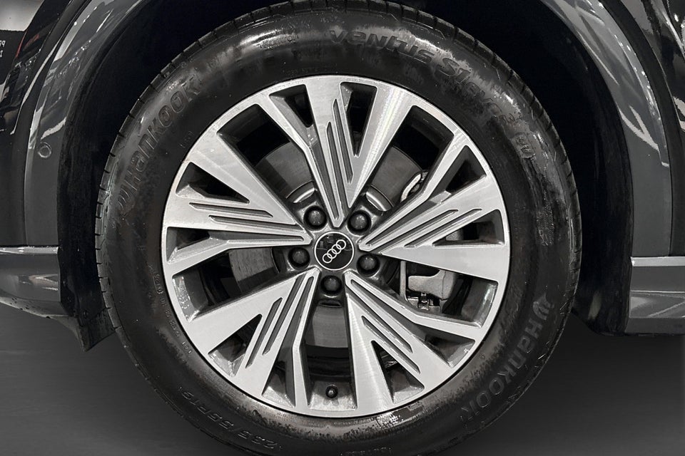 Audi Q4 e-tron 45 Progress 5d