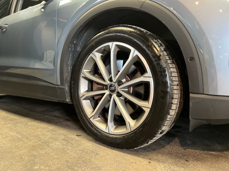 Audi Q4 e-tron 40 5d