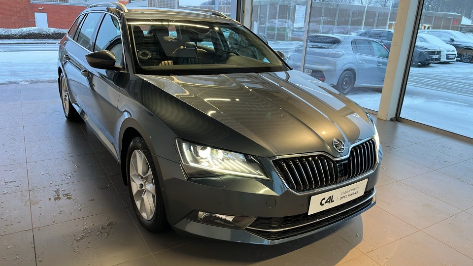Skoda Superb 1,5 TSi 150 Style Business Combi DSG 5d