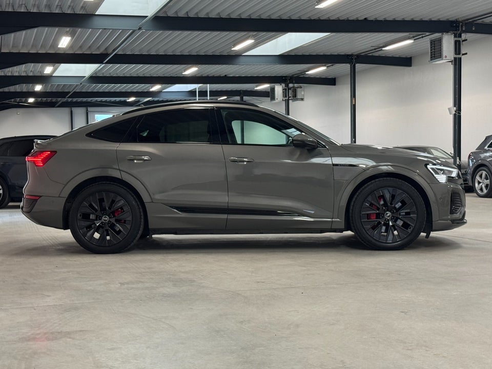 Audi Q8 e-tron 55 S-line Sportback quattro 5d