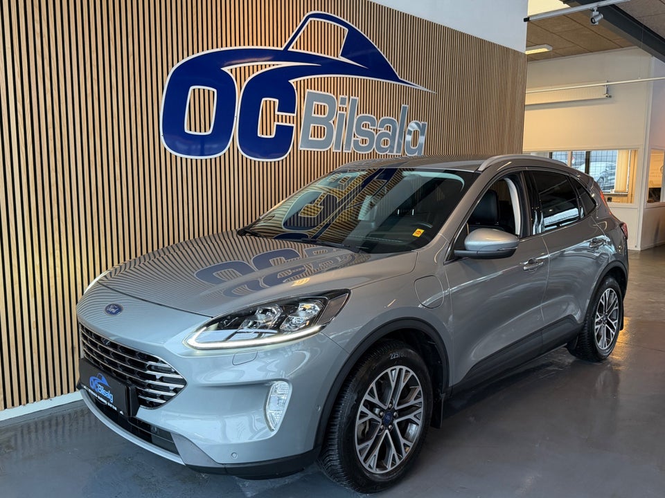 Ford Kuga 2,5 PHEV Titanium CVT 5d