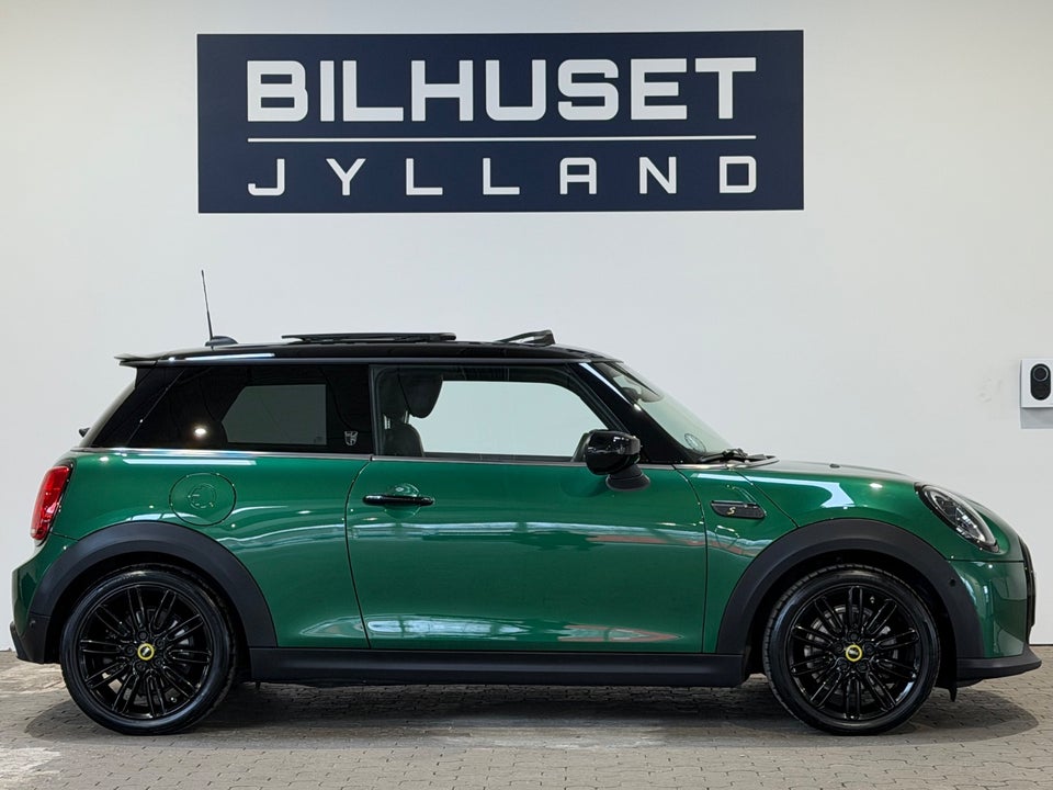 MINI Cooper SE Yours Trim 3d