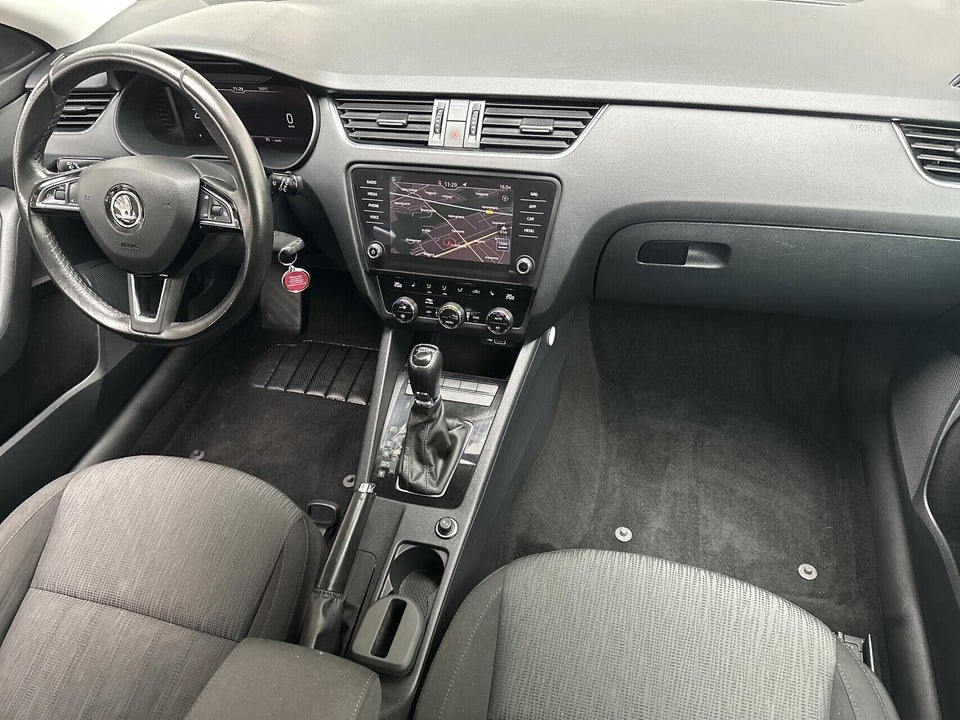 Skoda Octavia 2,0 TDi 150 Business Line+ Dynamic Combi DSG 5d