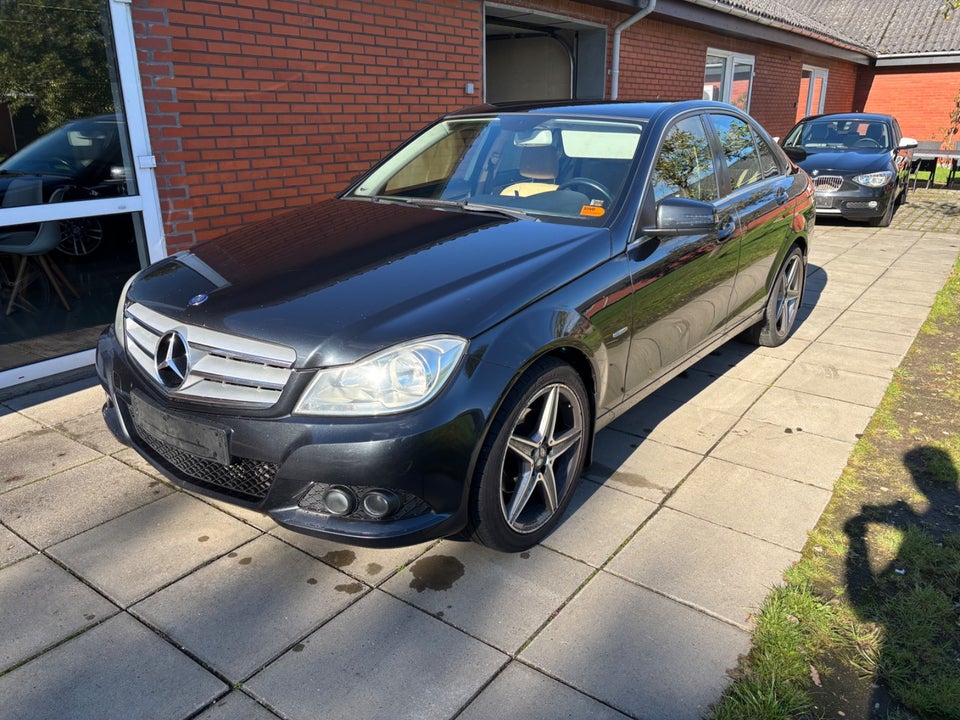 Mercedes C220 2,2 CDi aut. BE 4d