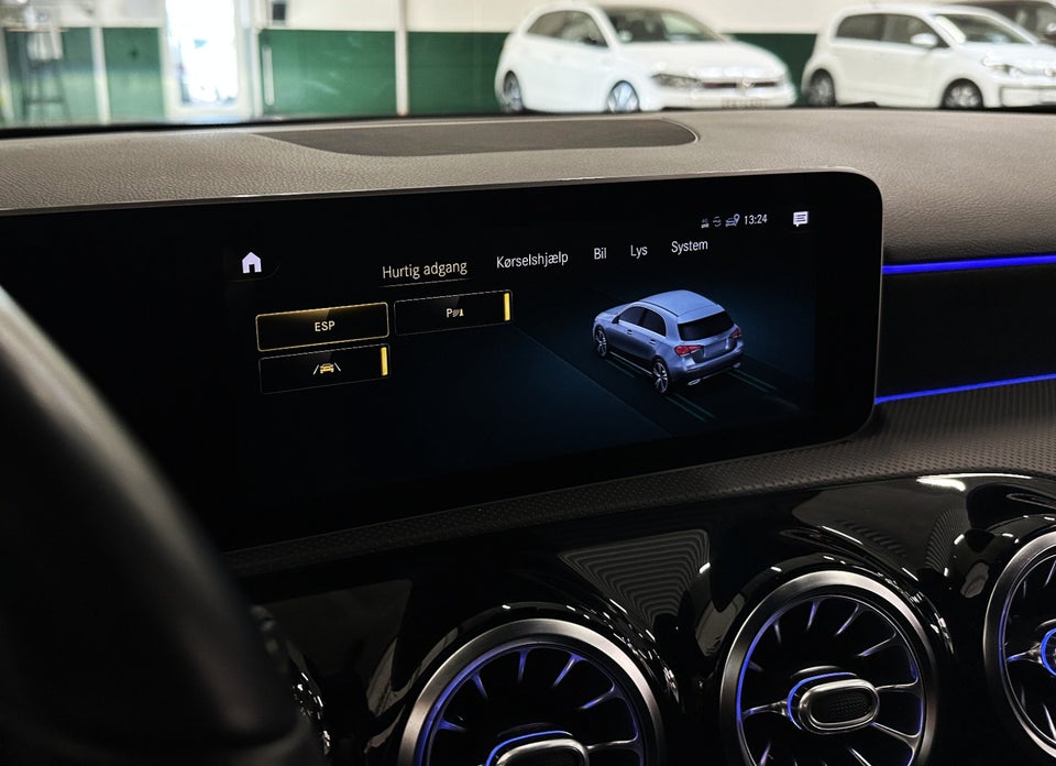 Mercedes A250 2,0 AMG Line aut. 5d