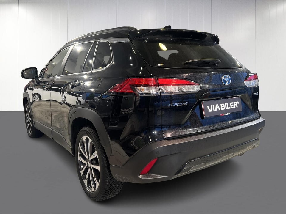 Toyota Corolla Cross 2,0 Hybrid Style Comfort CVT 5d