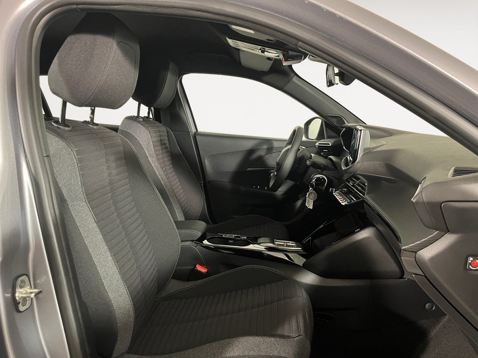 Peugeot e-2008 50 Active 5d