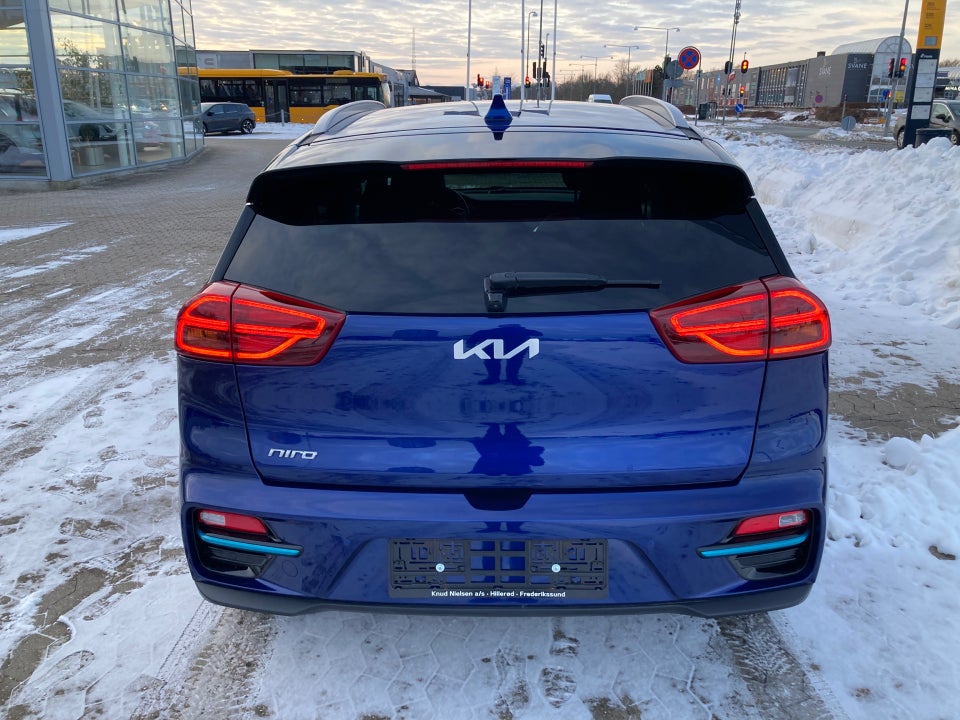 Kia e-Niro 64 Advance 5d