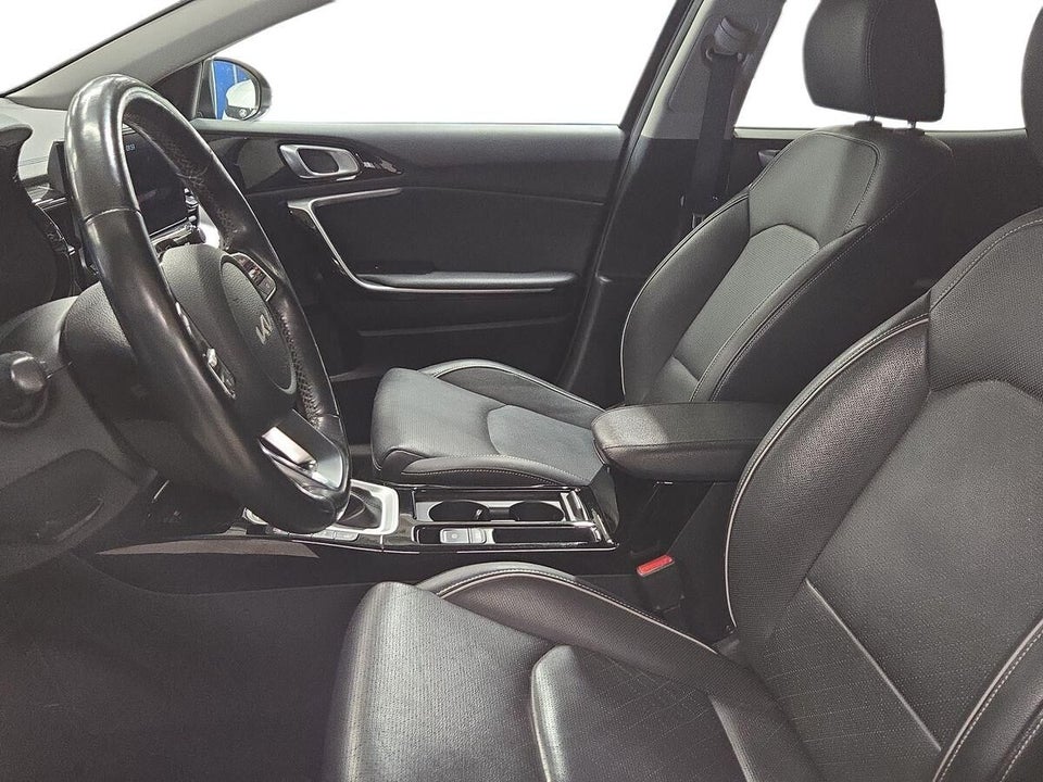 Kia XCeed 1,6 PHEV Upgrade DCT 5d