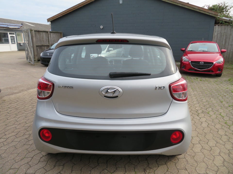Hyundai i10 1,0 Touch 5d