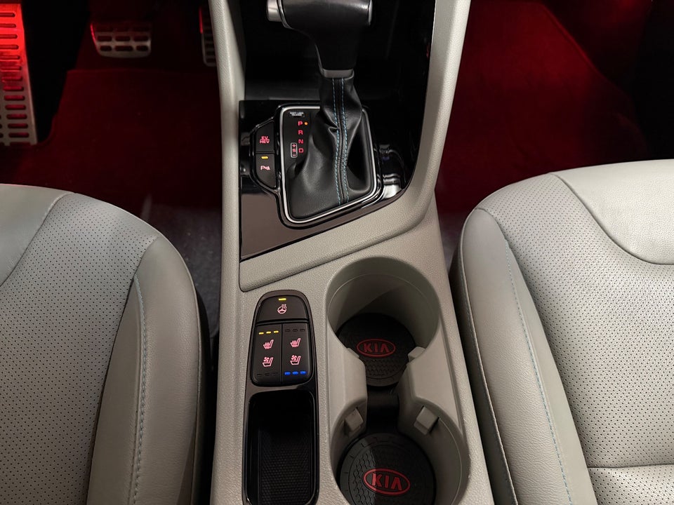 Kia Niro 1,6 HEV Advance DCT 5d
