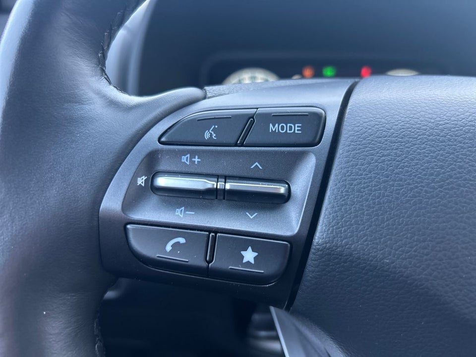 Hyundai Kona 39 EV Select 5d