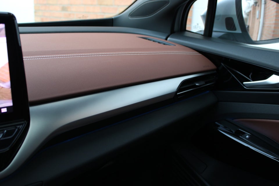 VW ID.4 77 Pro Performance Tech 5d