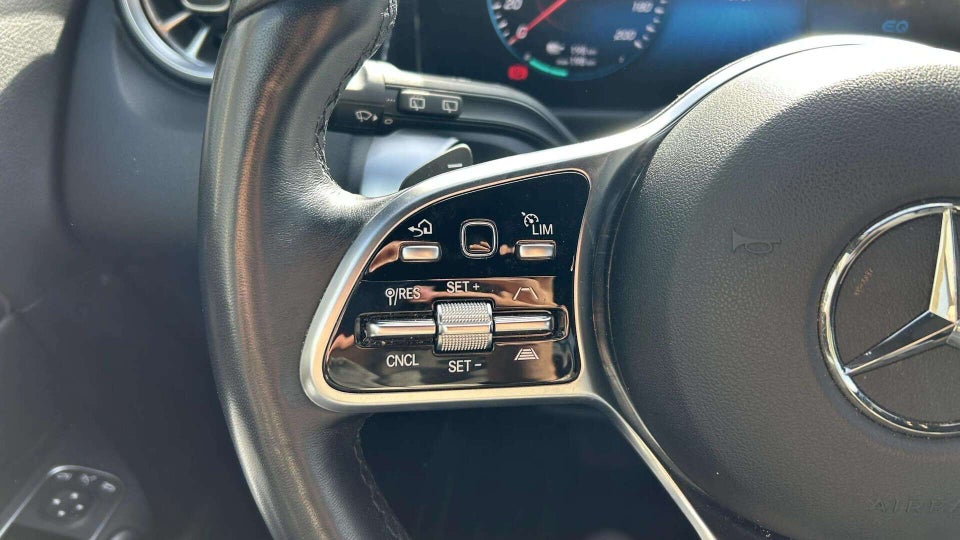 Mercedes EQB250 Progressive 5d