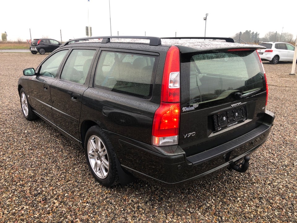 Volvo V70 2,4 140 5d